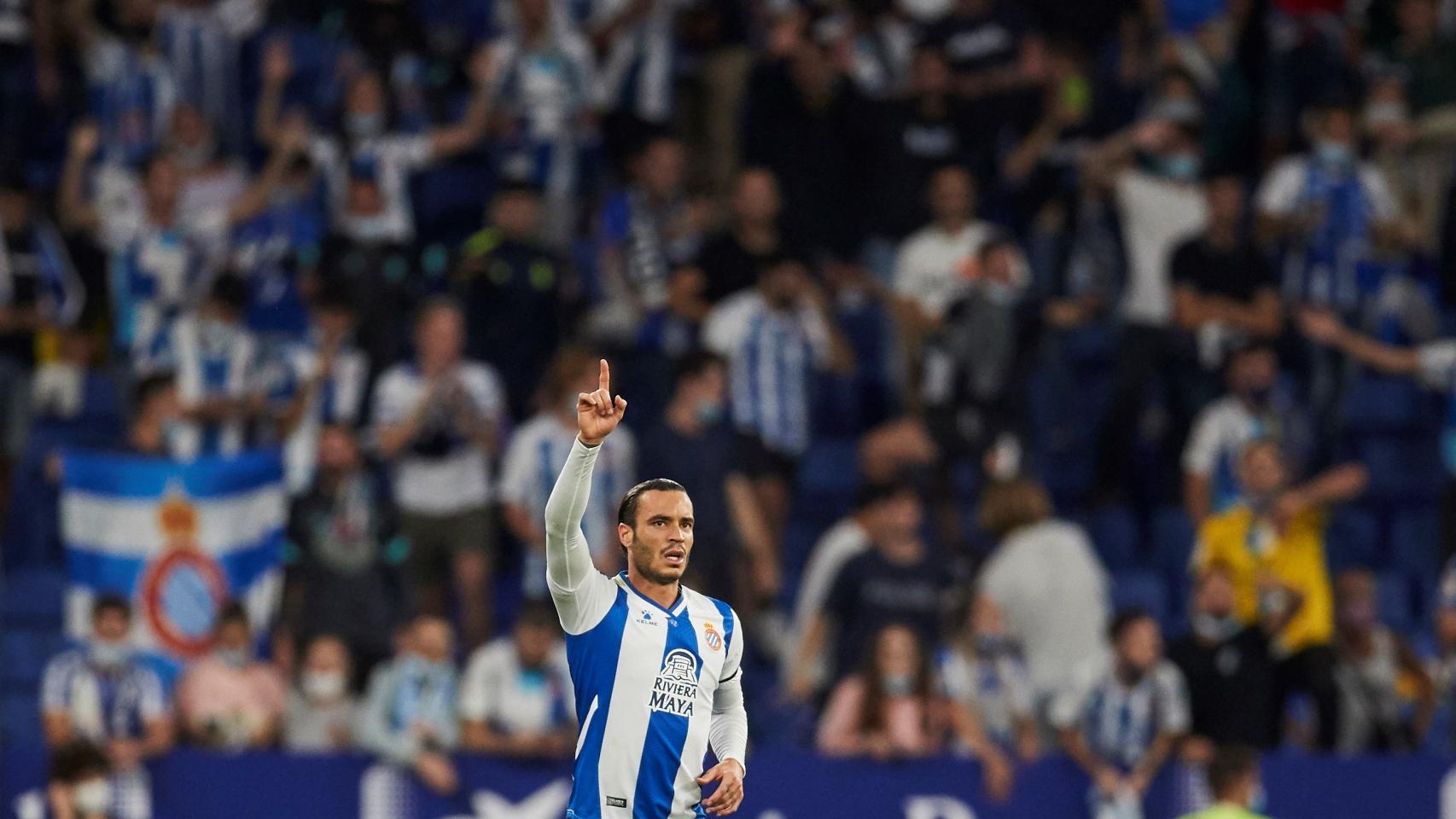 Raúl de Tomás celebra un gol con el Espanyol