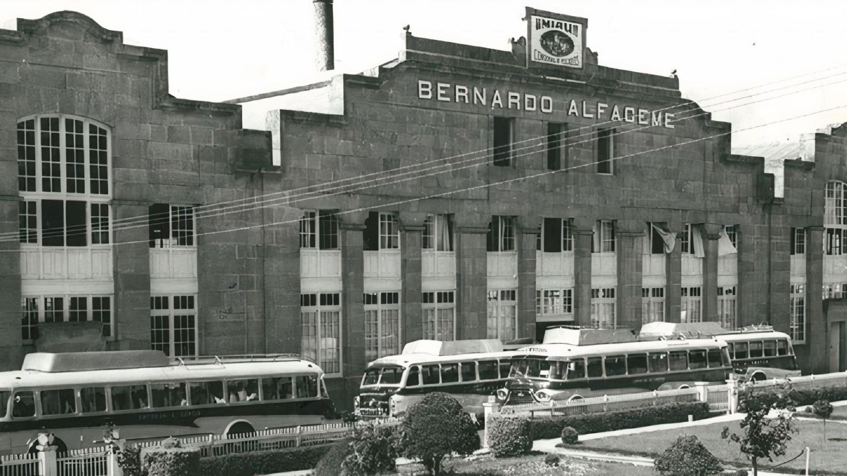 Los documentos históricos de la conservera Alfageme de Vigo, a golpe de click