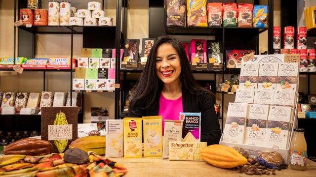 Las seis tabletas de chocolate blanco probadas por Helen, directora del Salón Internacional del Chocolate de Madrid.
