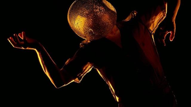 Un momento de 'Entre hilos y huesos', de Daniel Doña. Foto: MarcosGpunto