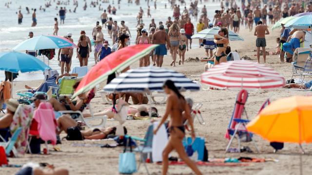 Playa de la Malvarrosa a mediados de septiembre.