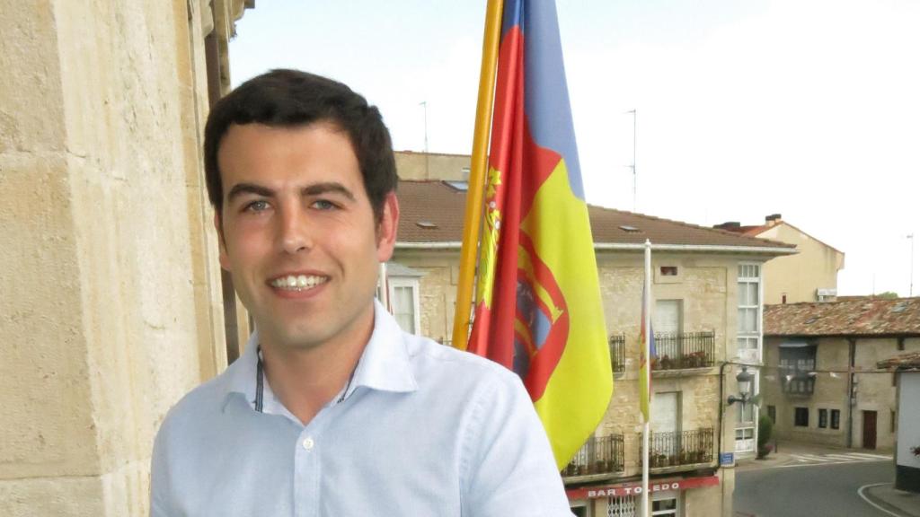 Alcalde de Villarcayo (Burgos), Adrián Serna.