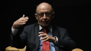 Cristóbal Montoro, exministro de Hacienda, en la segunda jornada del Foro Económico Español 'Presente y futuro de Ceuta, su desarrollo empresarial'.