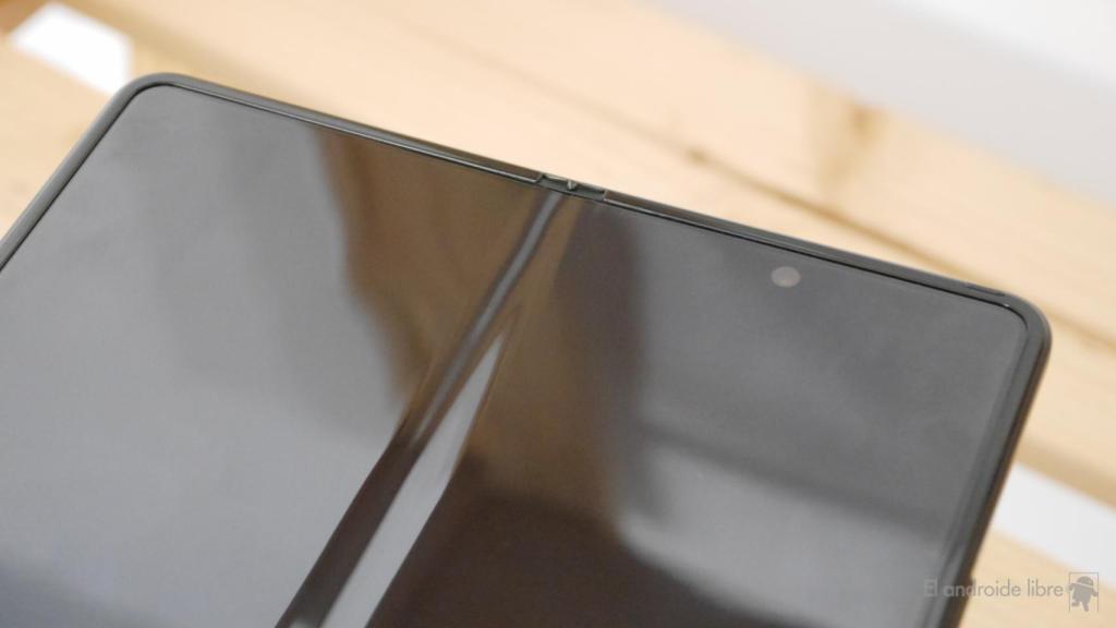 Samsung Galaxy Z Fold 3
