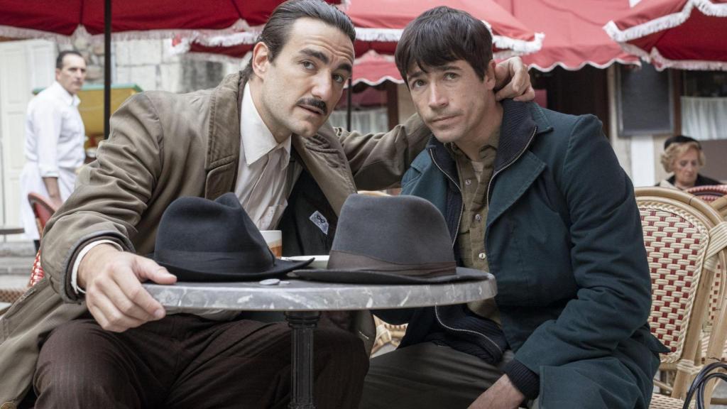 Juan José Ballesta es Lucio Urtubia en Un hombre de acción (Netflix).