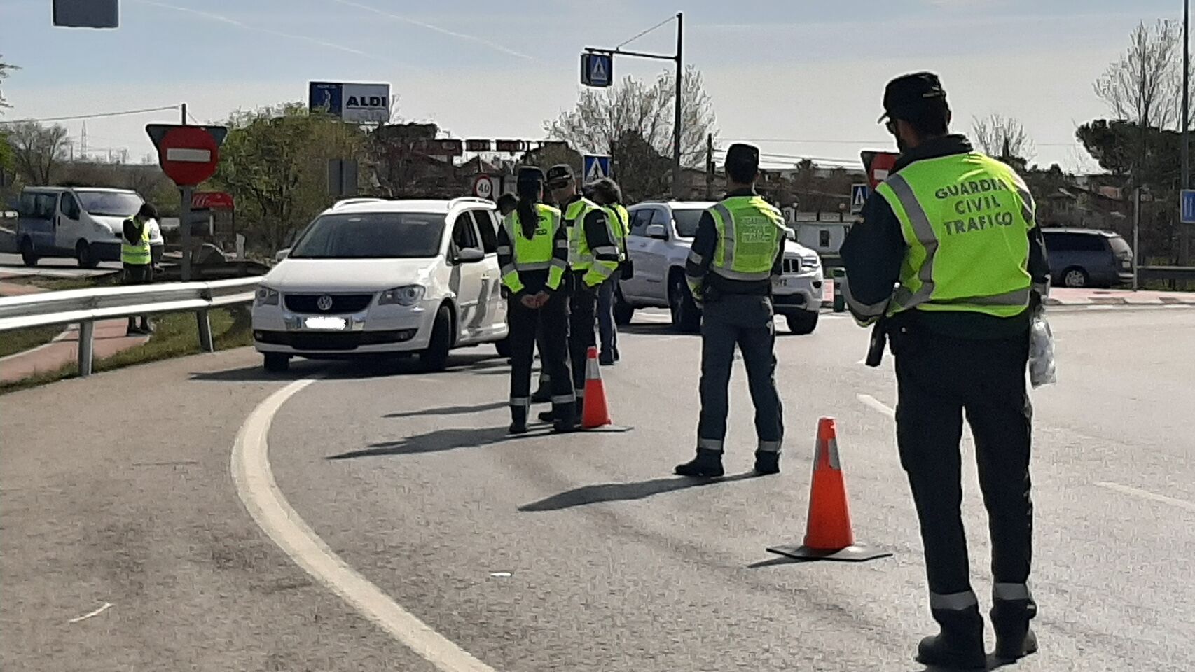 Control de tráfico de la Guardia Civil.