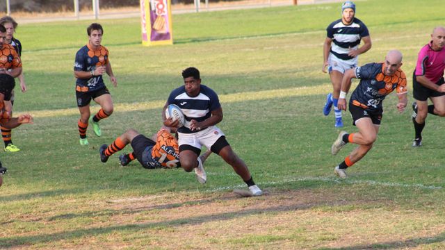 La Vila regresa a lo grande a la elite del rugby.
