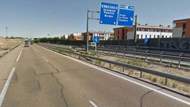 Tres heridos en Tordesillas tras conducir en sentido contrario, sin luces y borracho