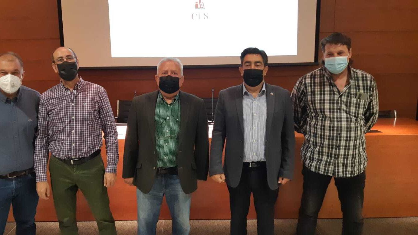 La junta directiva de Aemax, en la Cámara de Comercio