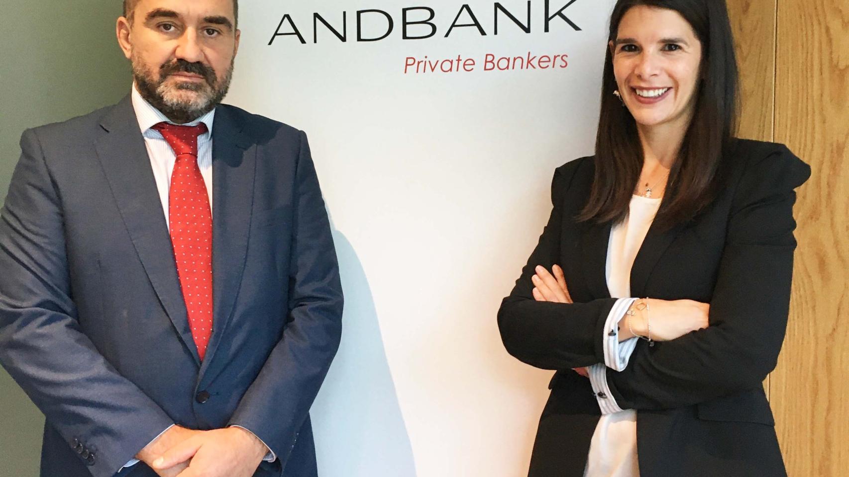 Enrique Feito y Maite García.