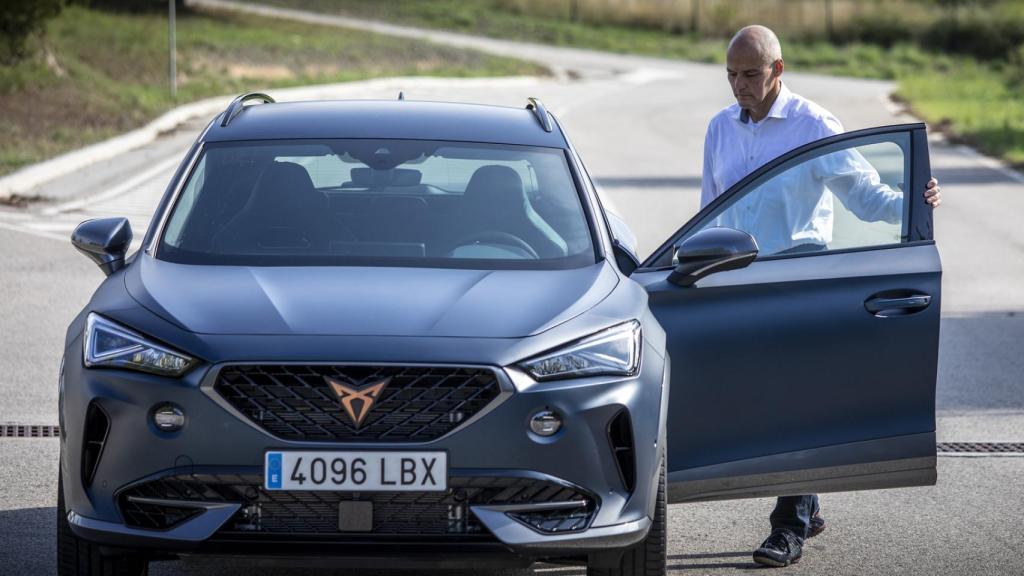 Werner Tietz al volante del Cupra Formentor.