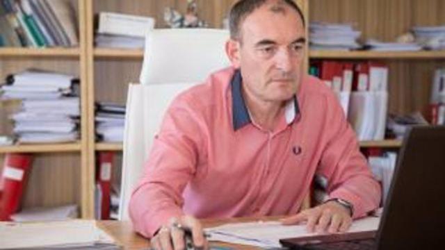 Alcalde de Teo.