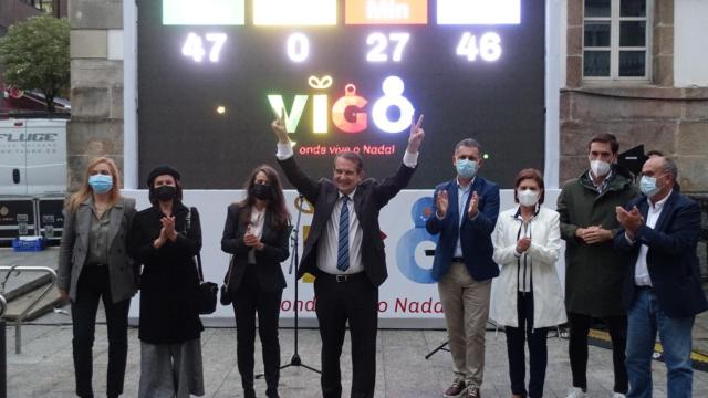 Abel Caballero durante el encendido de la cuenta atrás de la Navidad