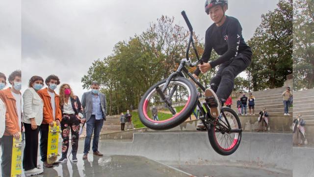 Inauguración del skatepark de Goián, en Tomiño.