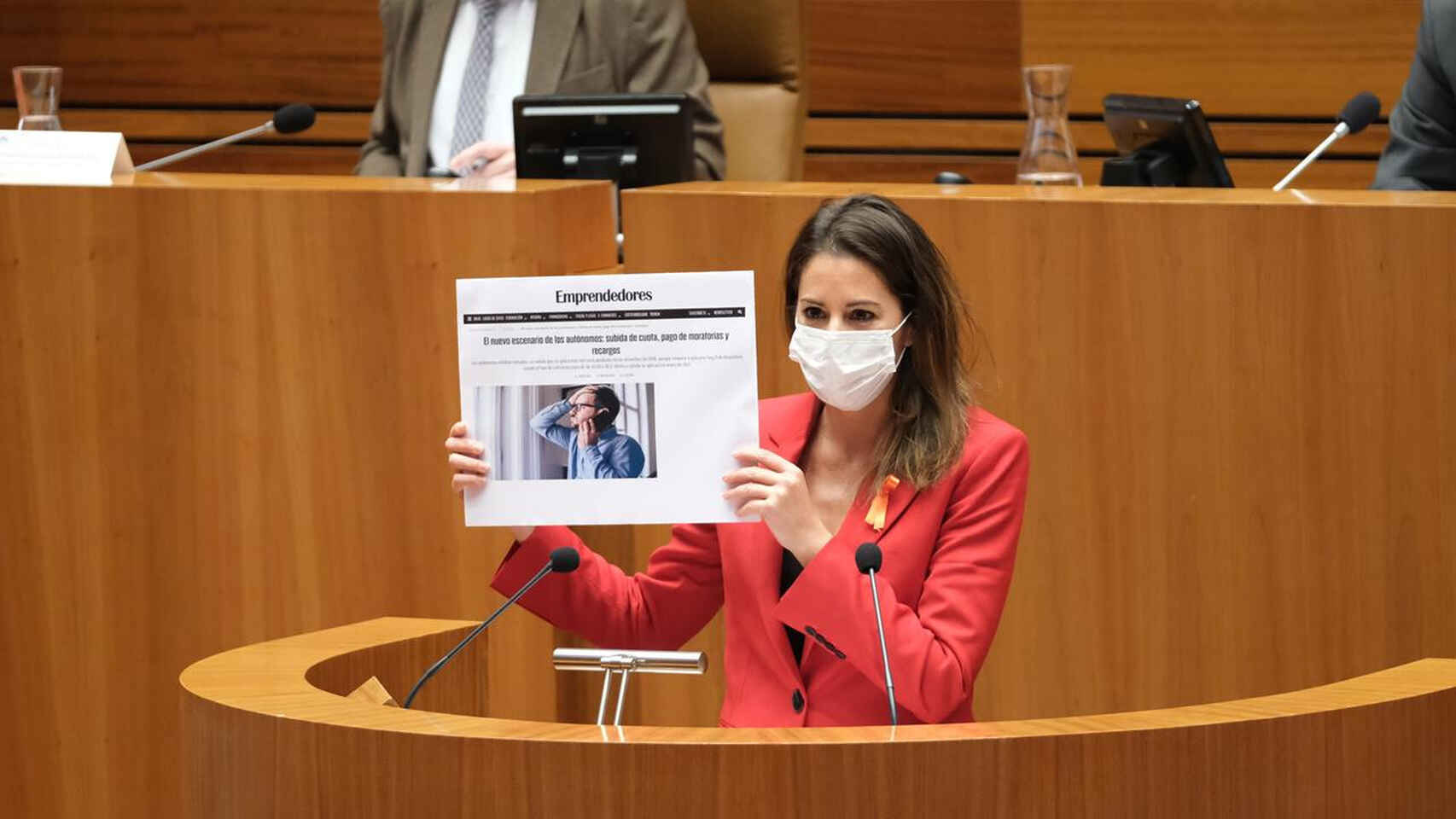 María Montero a Carlota Amigo: Prefiero seguir mis ideales a ser una palmera de Mañueco