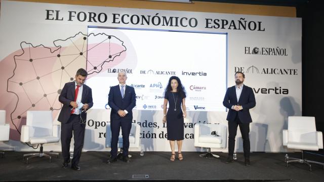 Los ponentes en la charla sobre el futuro de la Sanidad han recalcado la importancia de la colaboración.