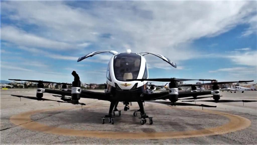 EHang 216