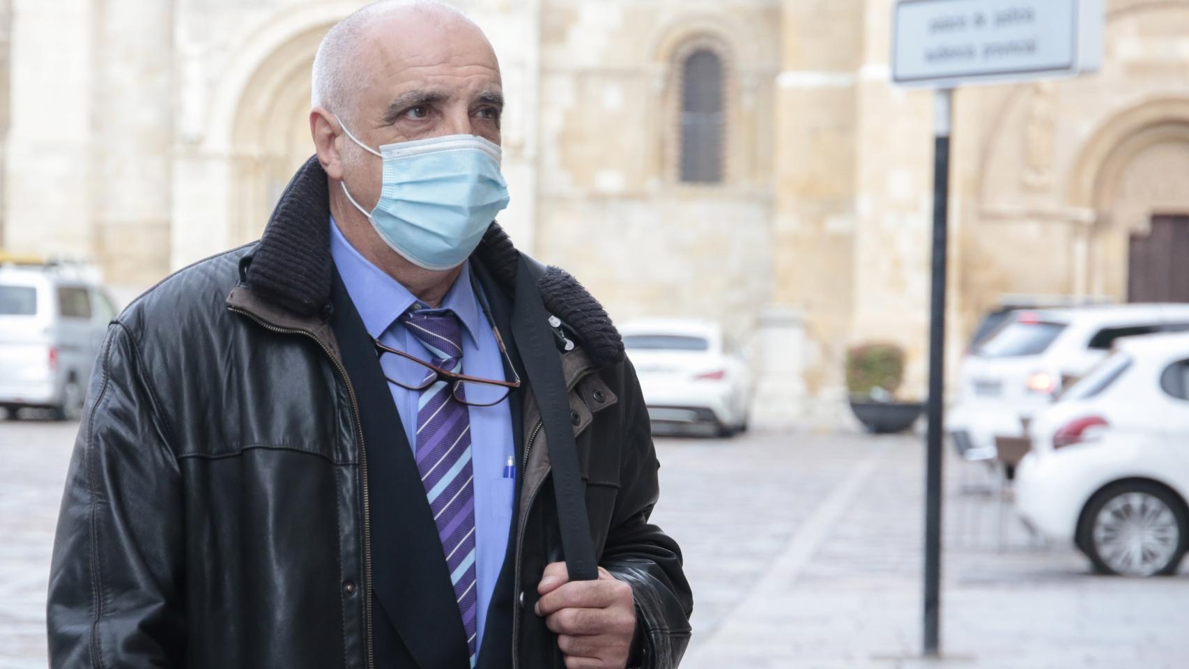 Campillo ICAL. Primera sesión del juicio contra el empresario minero Victorino Alonso por un delito contra el medio ambiente por la explotación Nueva Julia en Cabrillanes (León)