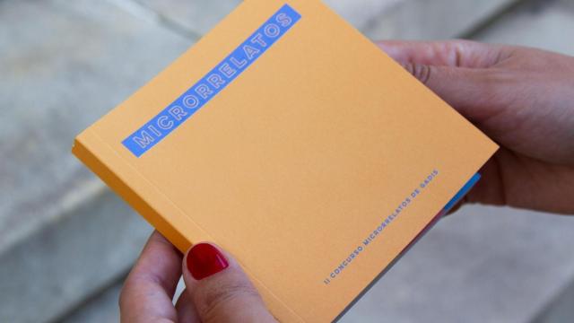 Libro de microrrelatos que repartirá Gadis
