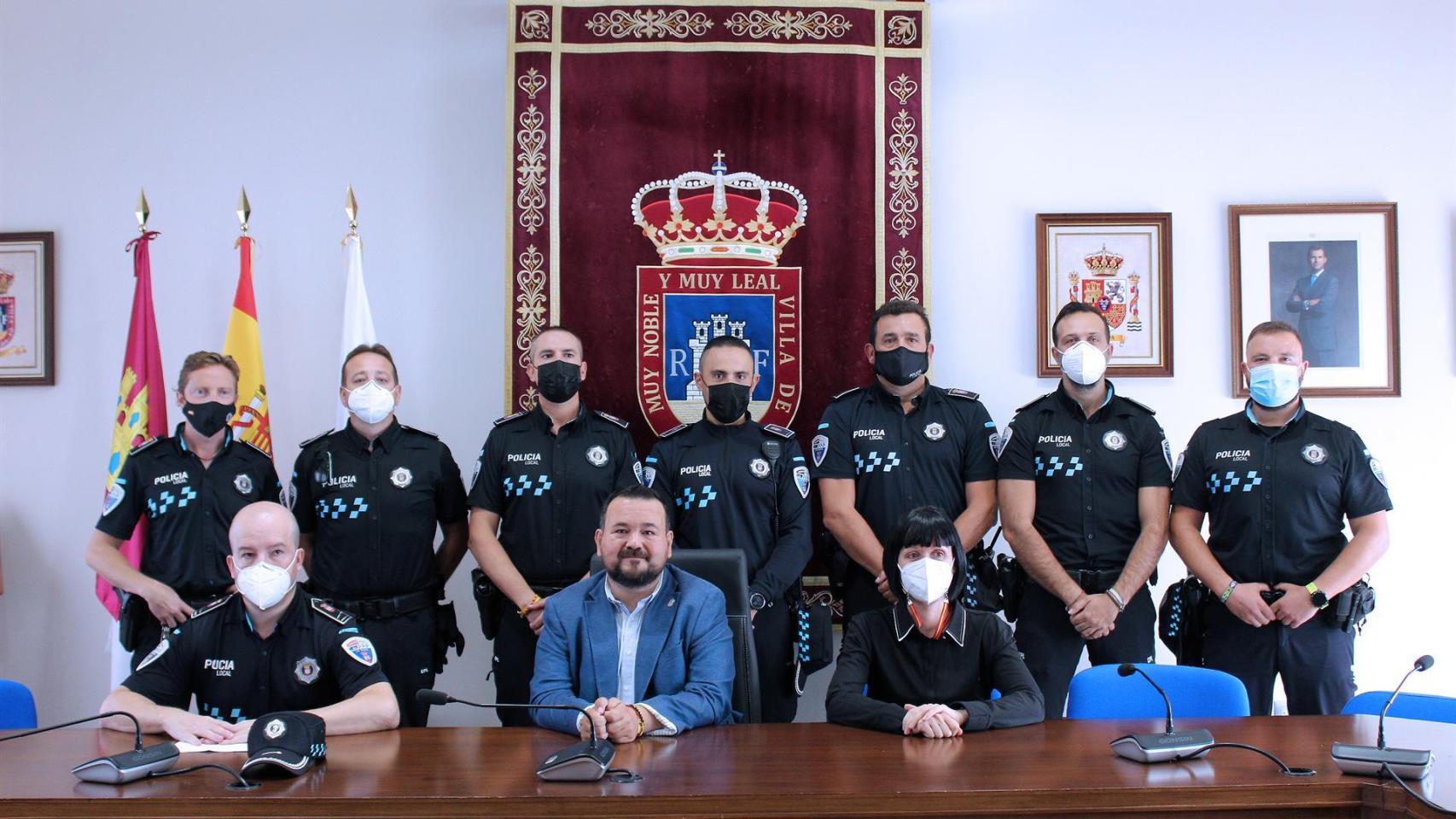 Amores quiere dar una vuelta de tuerca a la policía de La Roda: más agentes y nueva comisaría