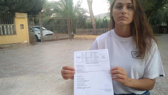 Alba, la joven a la que un ginecólogo diagnosticó homosexualidad: Tiene más reclamaciones