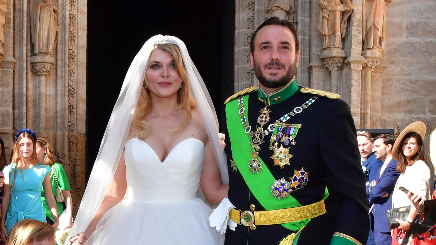 Francisco de Borbón y Sophie Karoly.