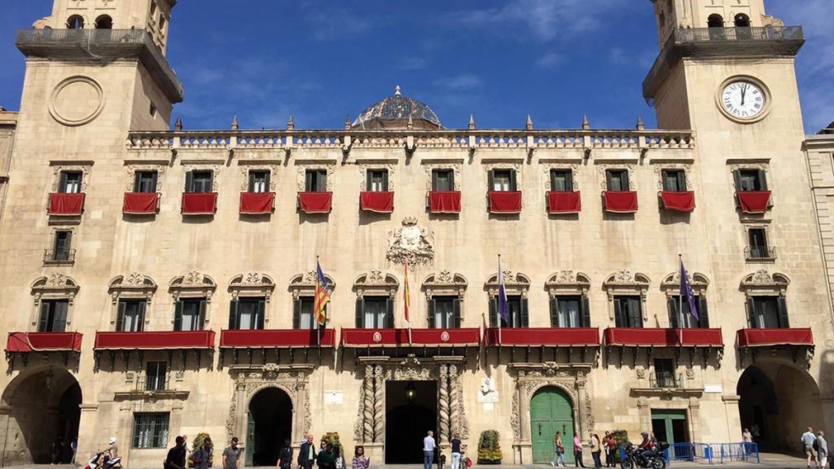 Ayuntamiento de Alicante.