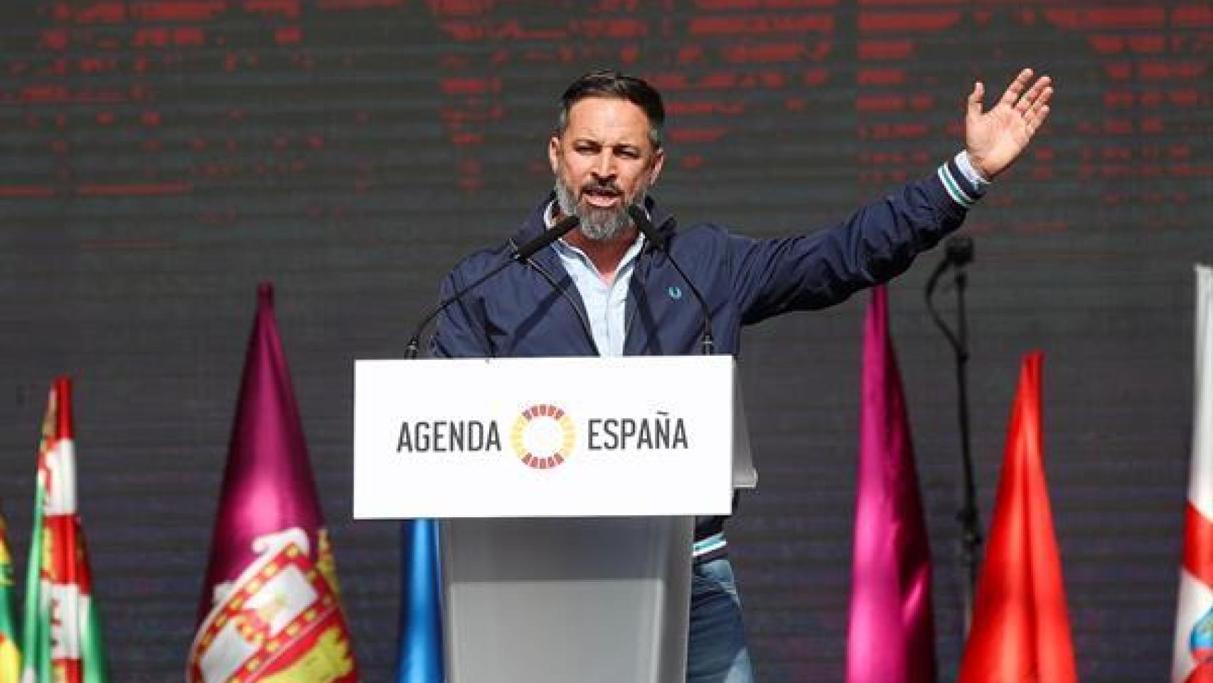 El presidente de Vox, Santiago Abascal, ha presentado ests domingo la Agenda España, en el acto de cierre de Viva 21. La España en pié en el recinto de IFEMA, en Madrid.