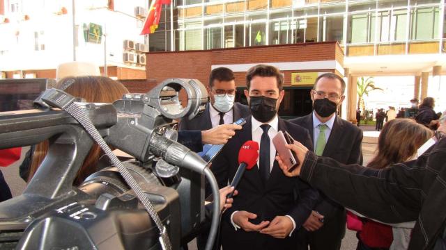 Fagúndez  comparece ante los periodistas