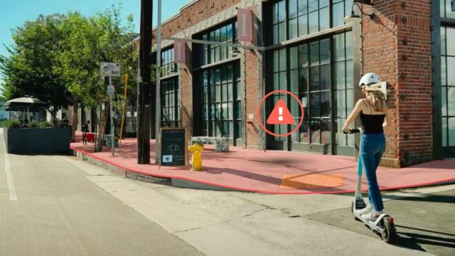 Madrid probará una tecnología para evitar patinetes en las aceras.