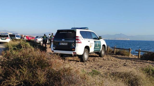 Instantánea del lugar donde fue encontrado el hombre en el cabo de Santa Pola.