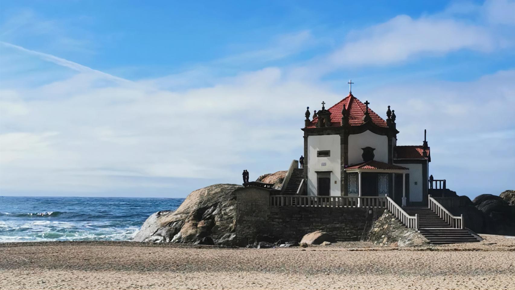 Capela do Senhor da Pedra (Foto: Víctor Currás)
