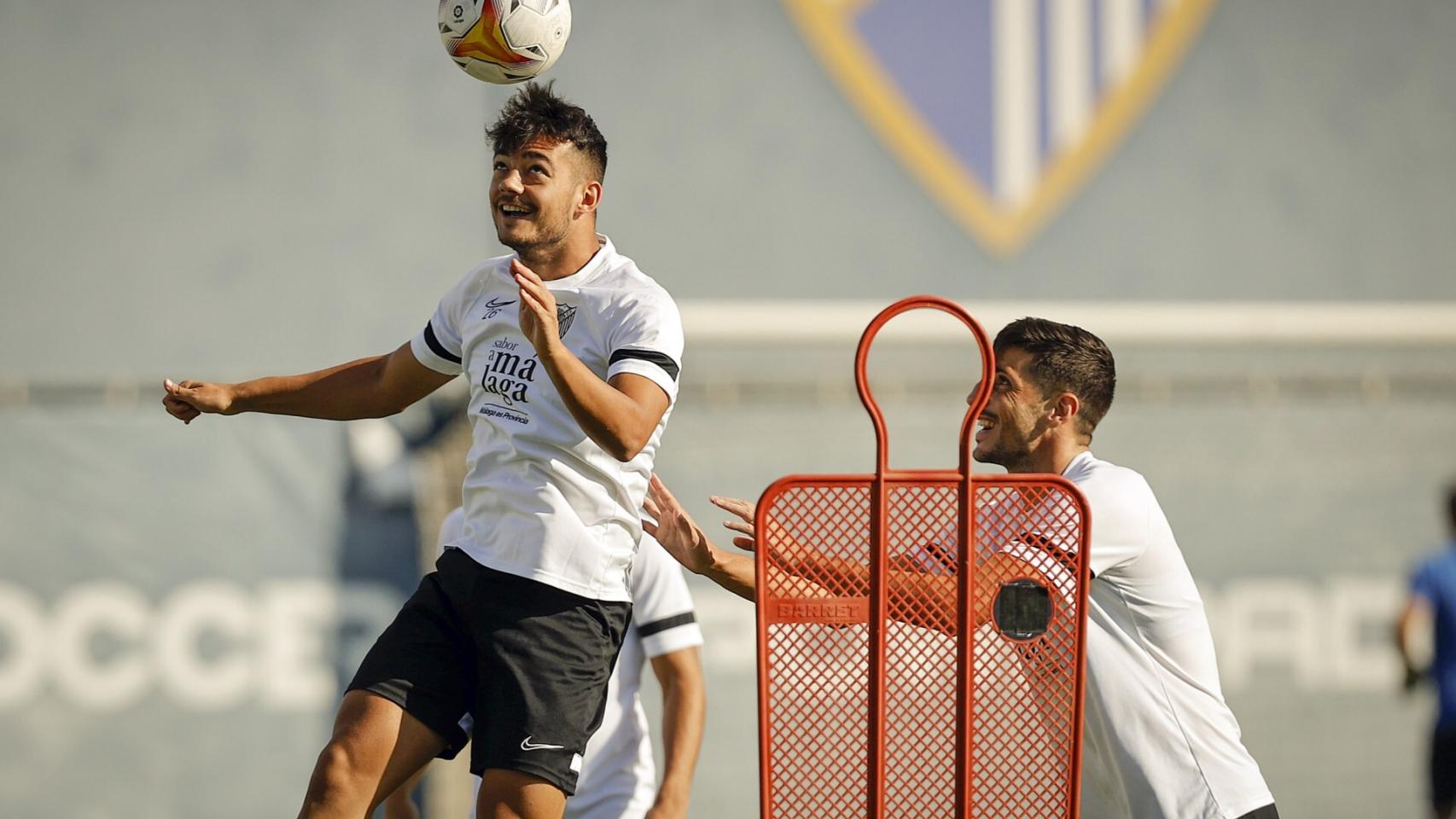El Málaga, con las pilas cargas, recibe a un Zaragoza en horas bajas