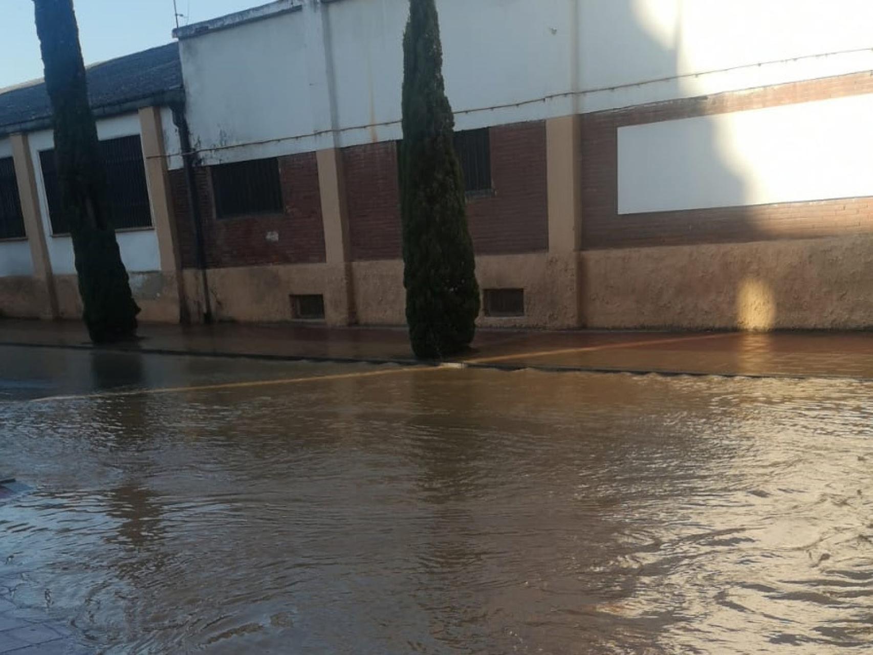 Reventón en la carretera Rueda de Valladolid