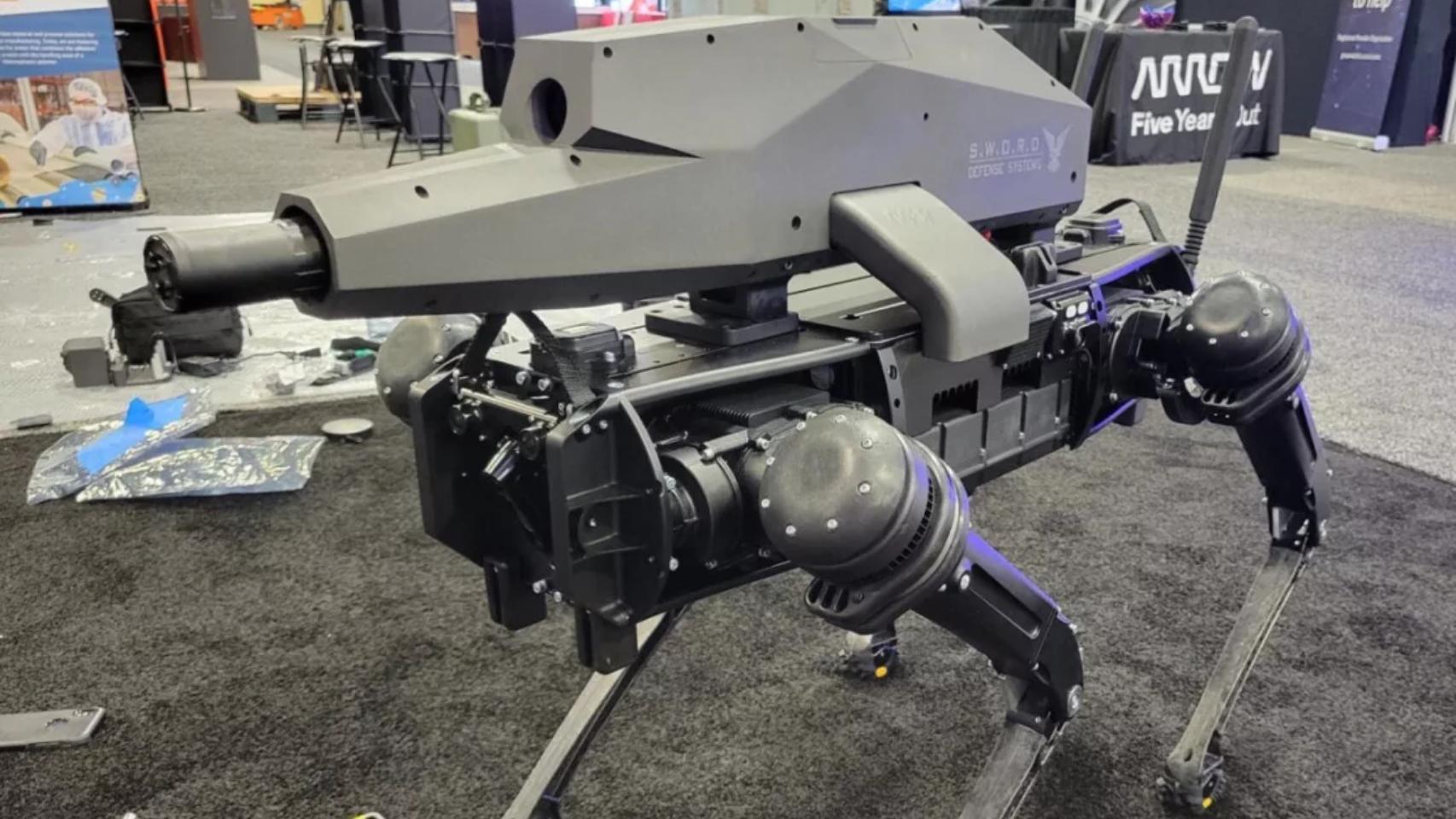 Así es el primer perro robot armado.