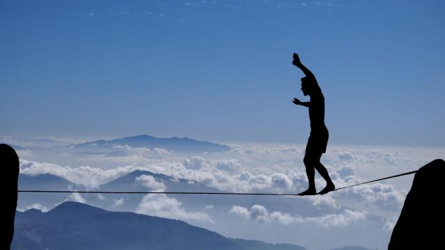 Equilibristas