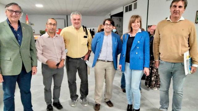Participantes en el encuentro celebrado en Espeja
