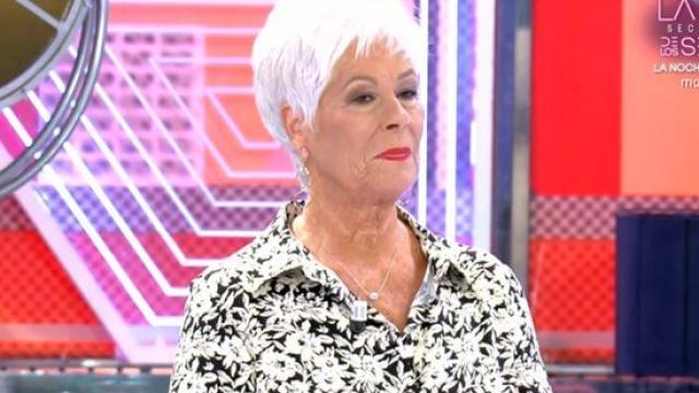 Teresa Rivera, la madre de José Antonio Canales Rivera, durante su visita en 'Sábado Deluxe'.