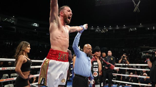 Sandor Martin celebra su victoria