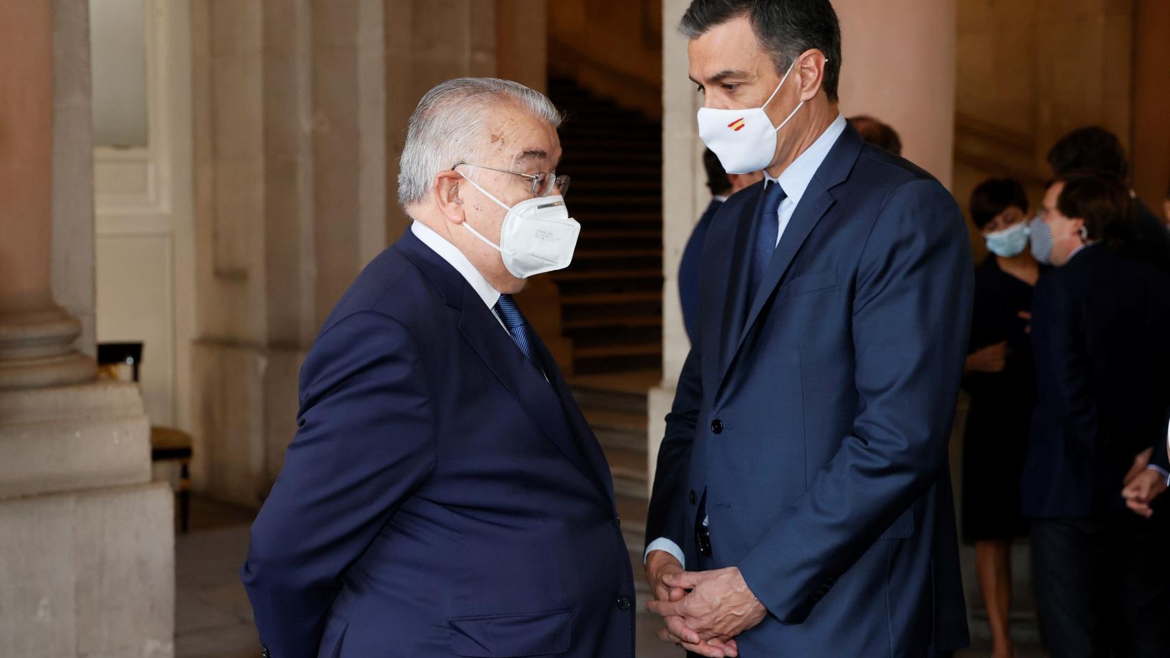 González Rivas y Pedro Sánchez en una imagen de archivo./