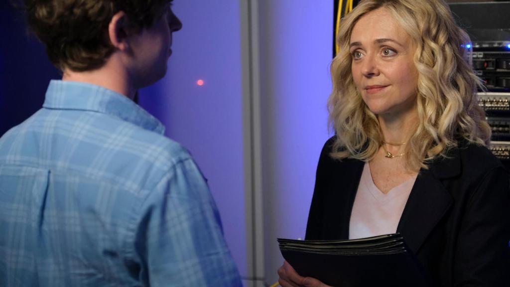 Rachel Bay Jones pondrá las cosas difíciles al protagonista de 'The Good Doctor'.