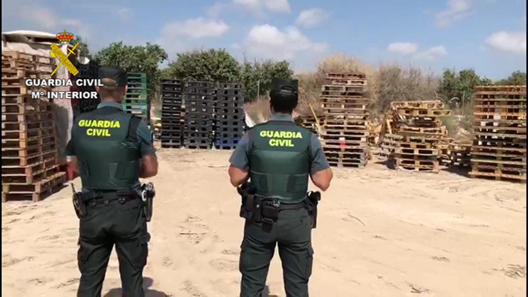 La Guardia Civil ha detenido a los presuntos autores del robo en San Vicente del Raspeig y Sant Joan d'Alacant.