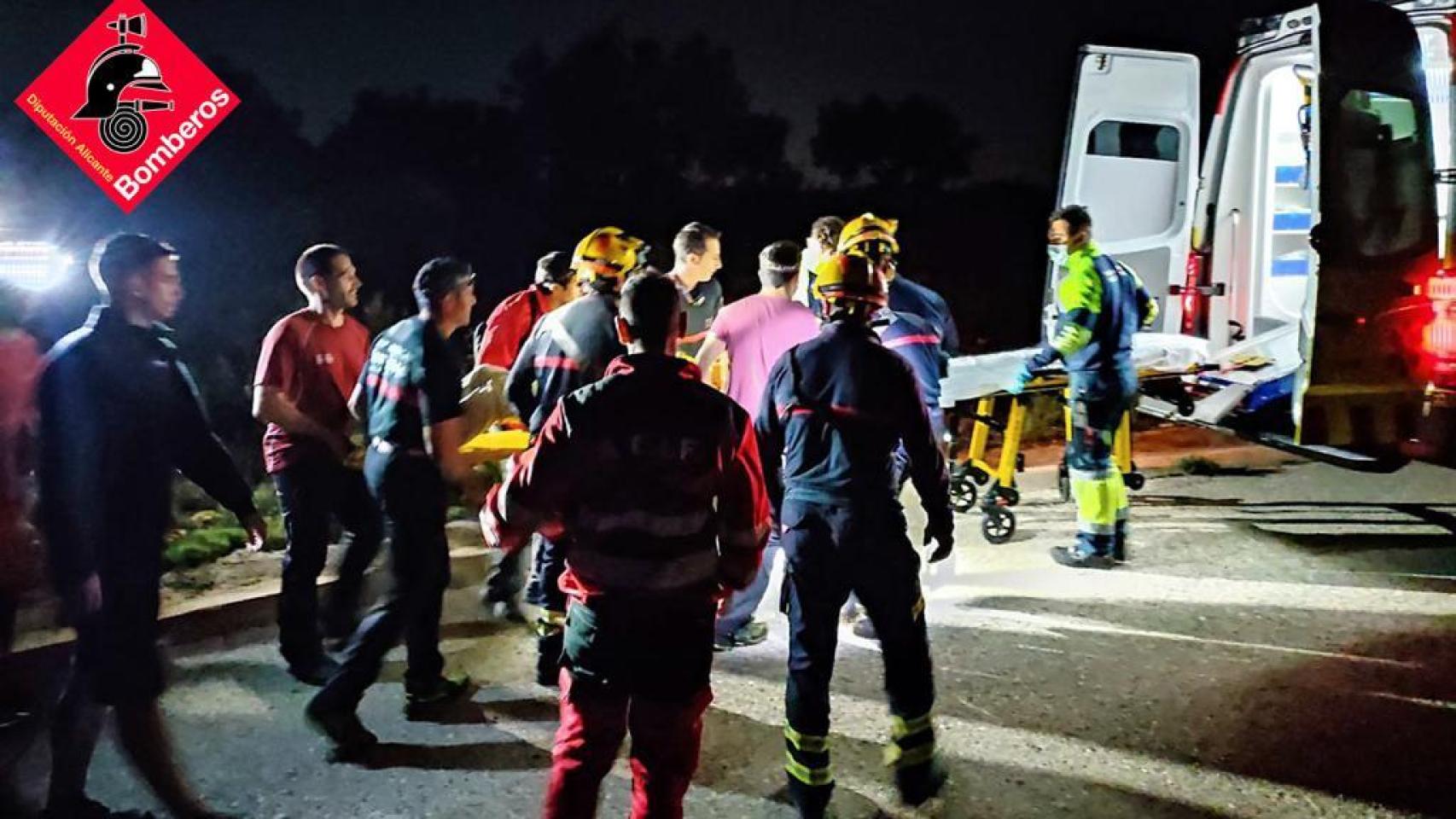 Un dispositivo de emergencias con cuatro drones localiza a un octogenario perdido en Beniarrés