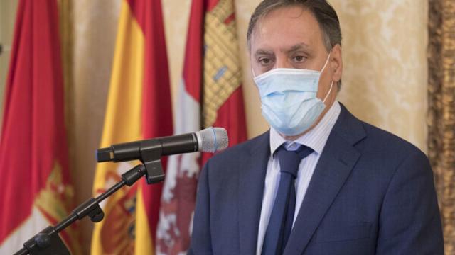 Carlos García Carbayo, en una rueda de prensa en el Ayuntamiento