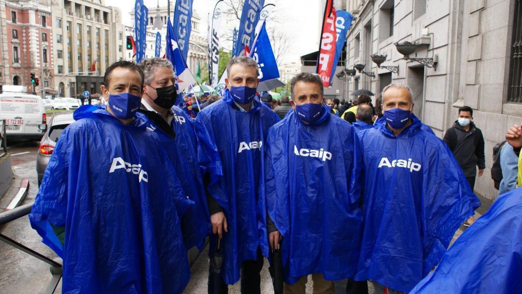 Trabajadores de la cárcel de Topas, durante su participación en una concentración de protesta en Madrid