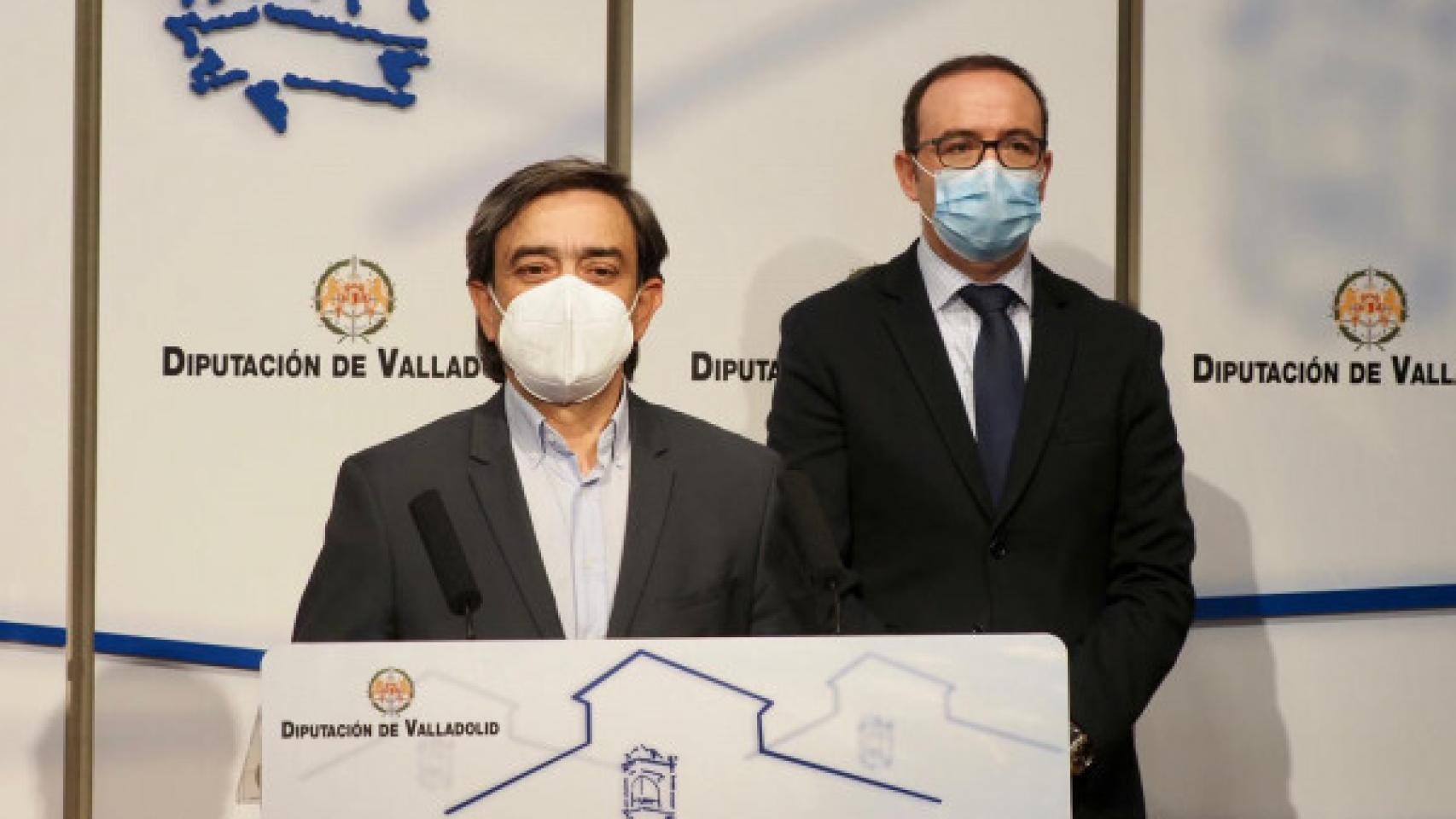 El vicepresidente tercero, Agapito Hernández, junto a Víctor Alonso en un acto de la Diputación de Valladolid