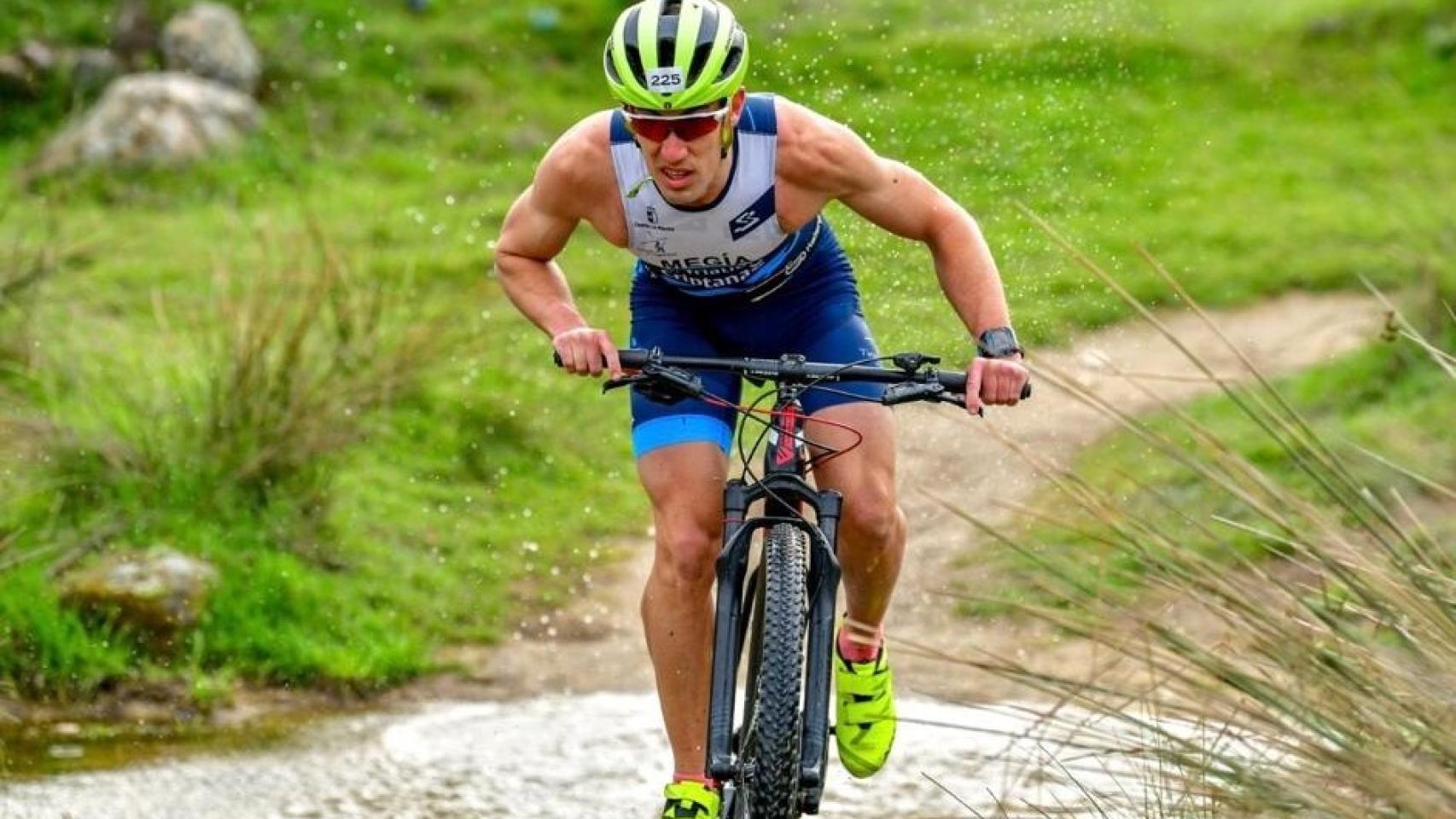 Javier Megía, triatleta castellano-manchego