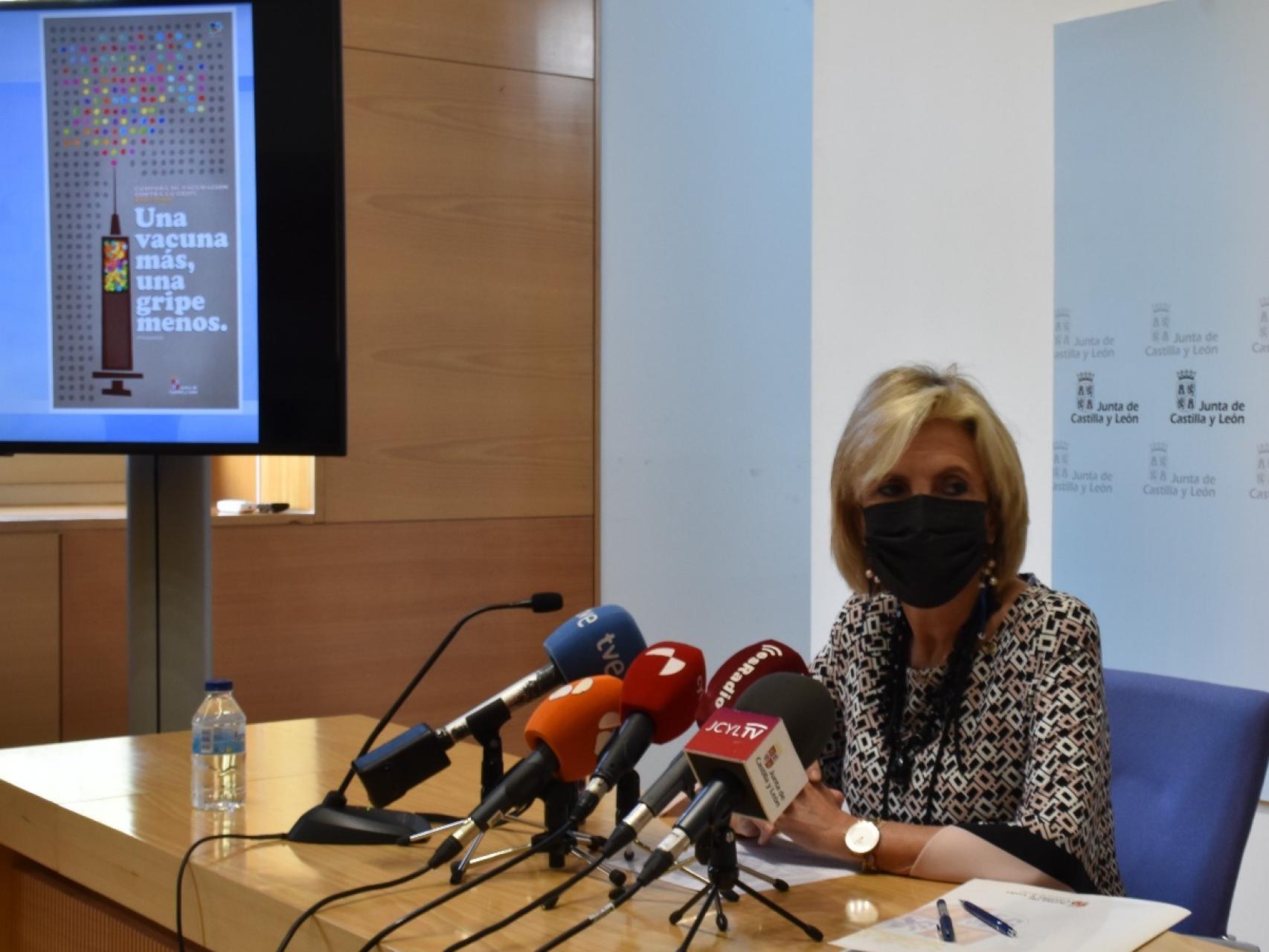 La consejera de Sanidad de la Junta de Castilla y León, Verónica Casado, durante la rueda de prensa