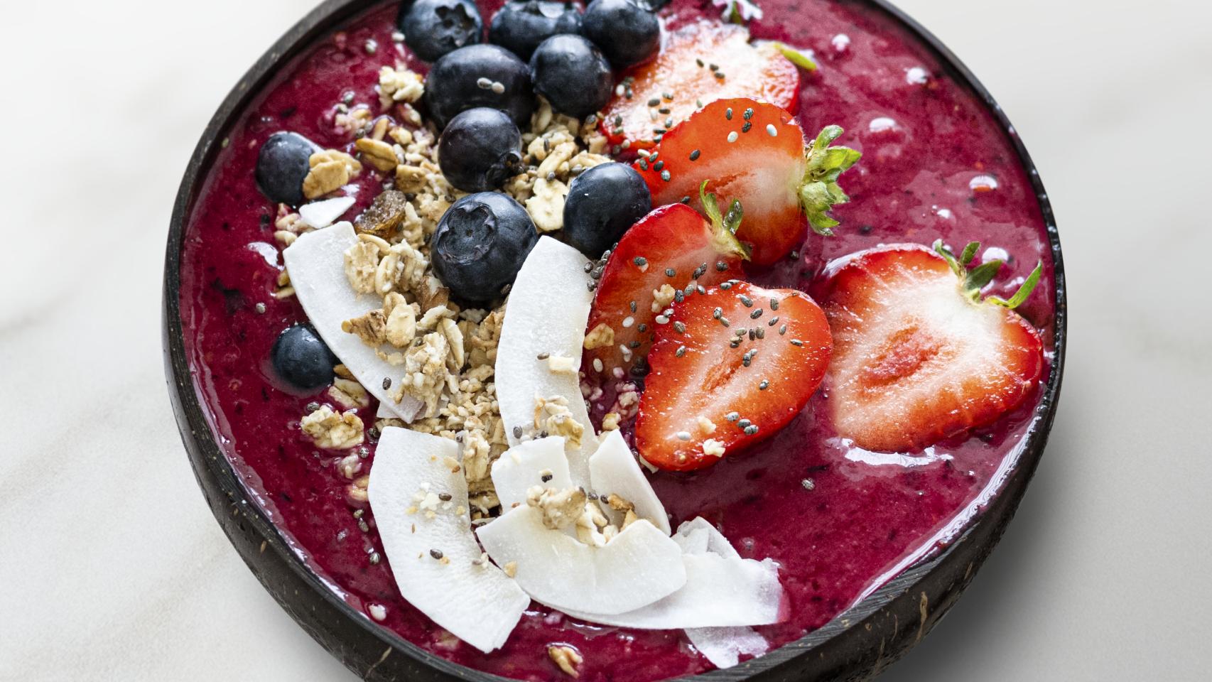 Cómo hacer un delicioso y sano açaí bowl