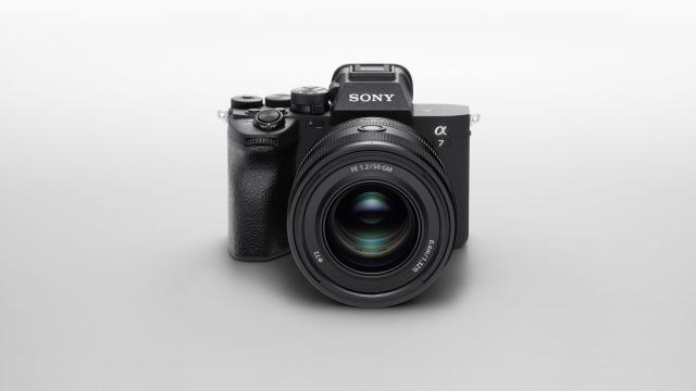 Sony Alpha 7 IV